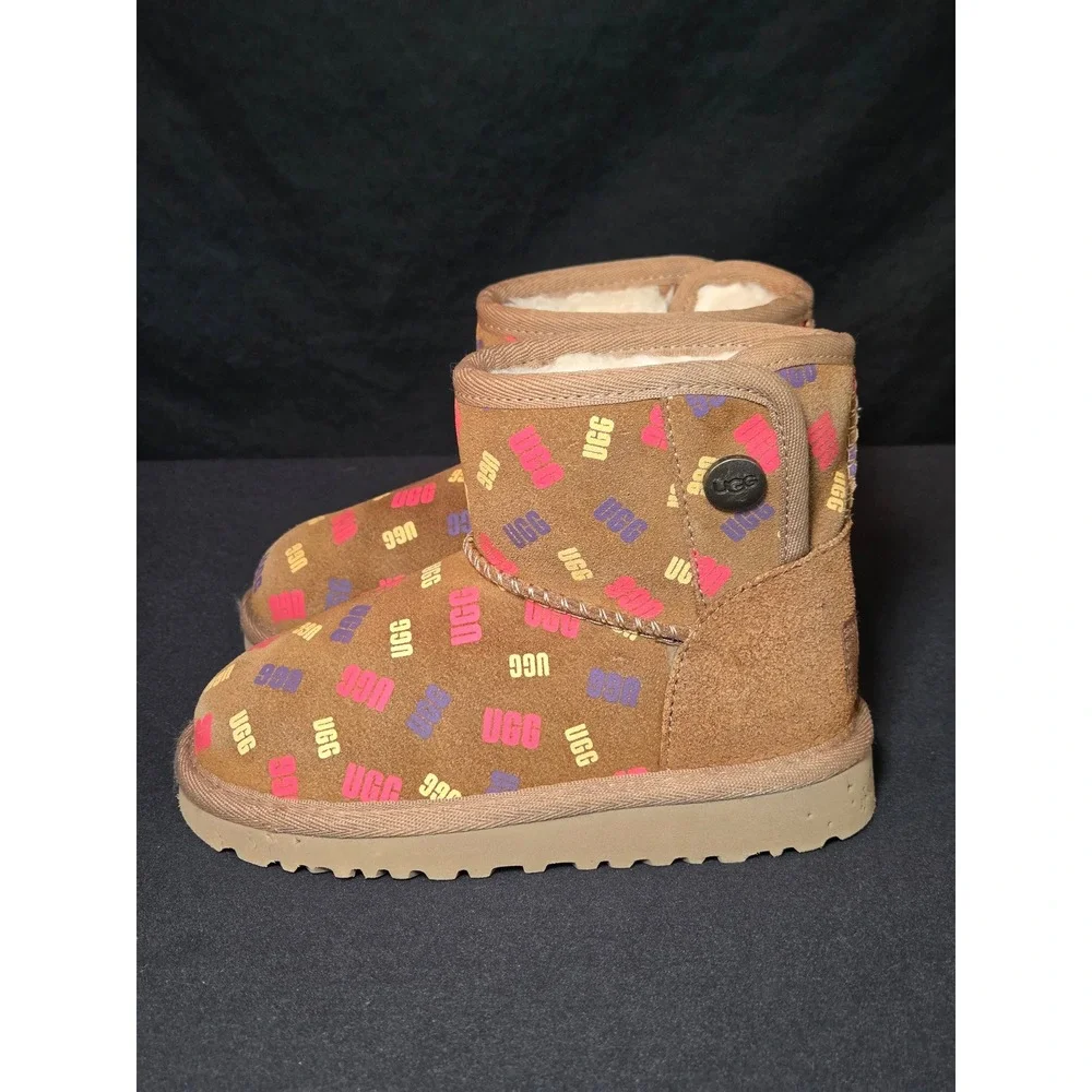 UGG toddler mini